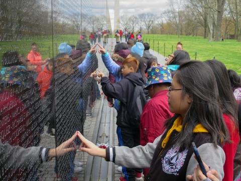 2017-04-07-EWSIS-VietnamMemorial-28.jpg